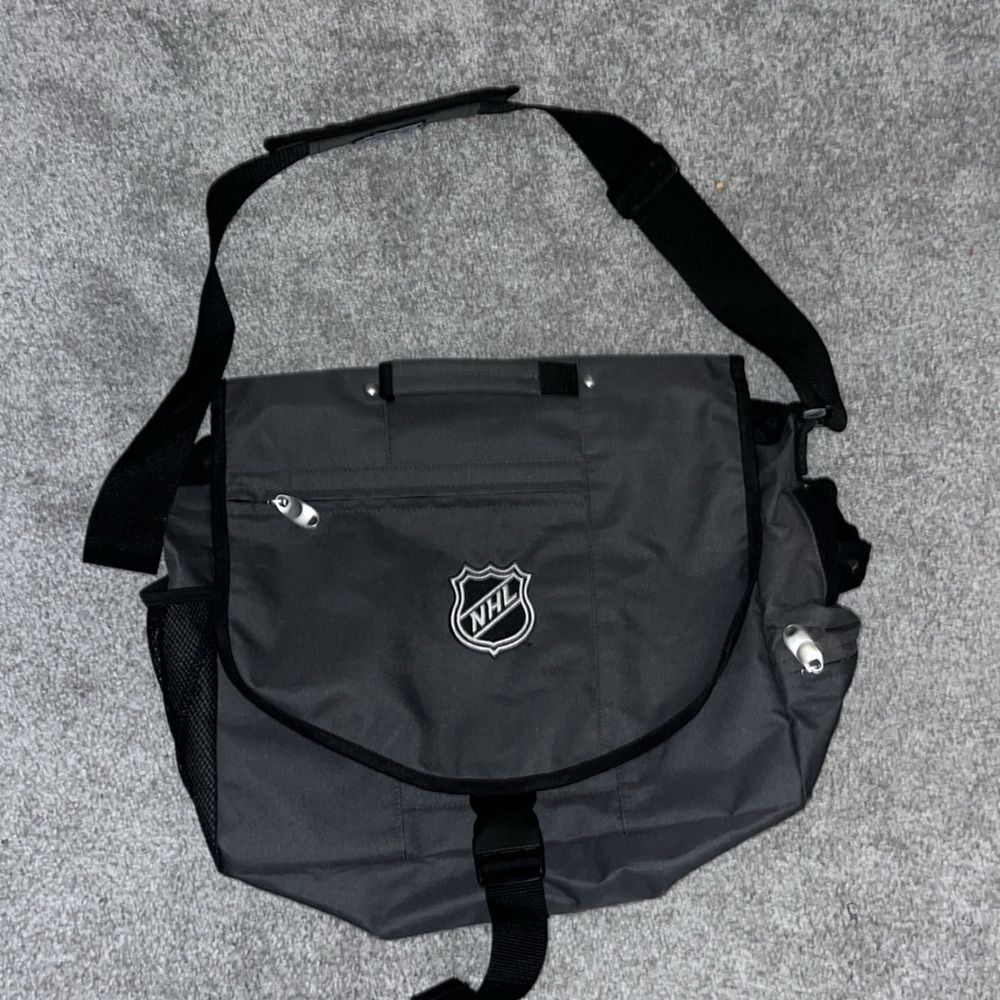 NHL Shield Gray 2008 Atlanta All Star Golf Laptop Travel Satchel Messenger Bag